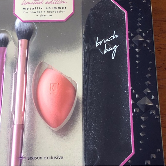 Real Techniques by Sam & Nic Limited Edition Metallic Shimmer Brush Set - Picture 3 of 7